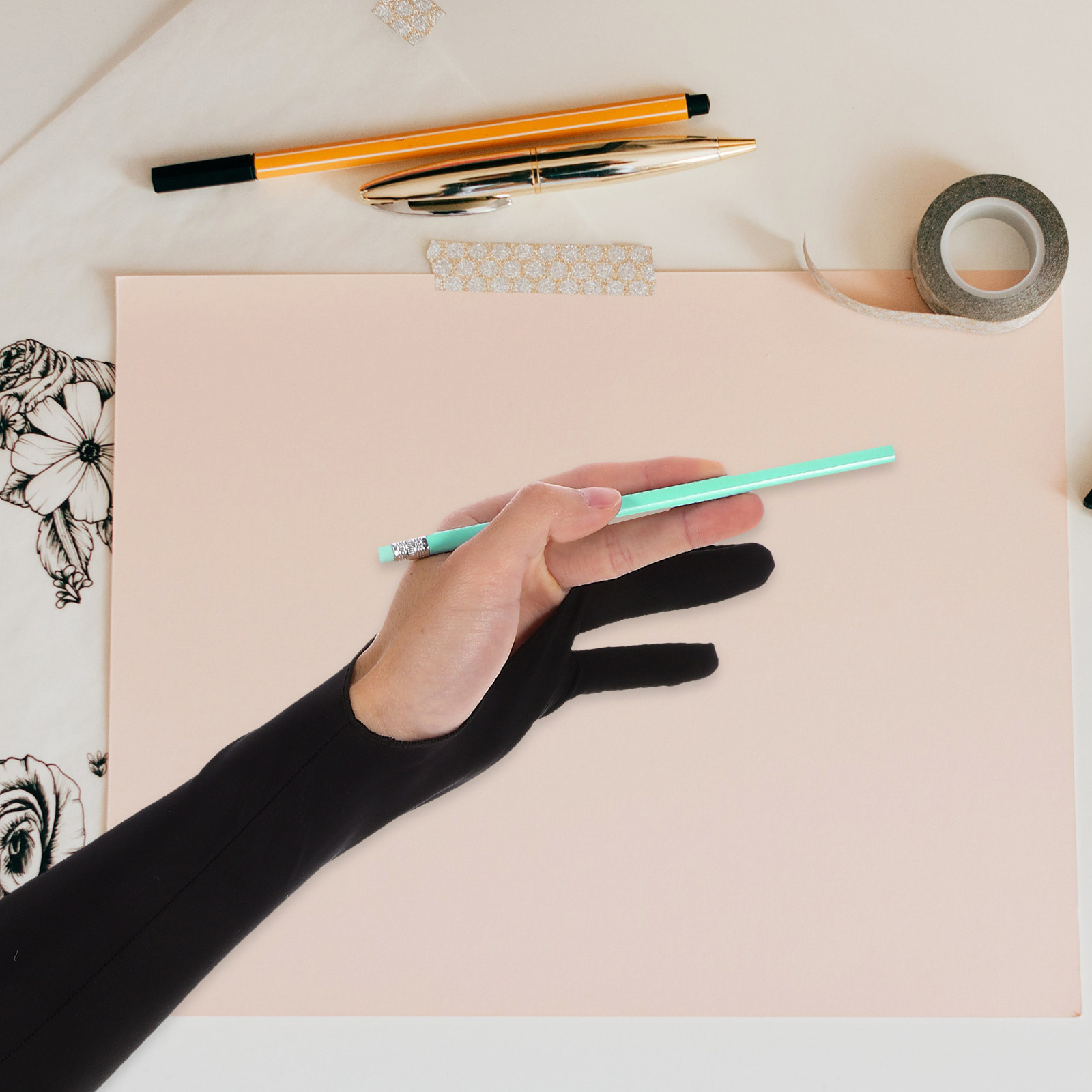 Guanto da Disegno per Artisti  - Drawing Glove Artist recensione e prezzo